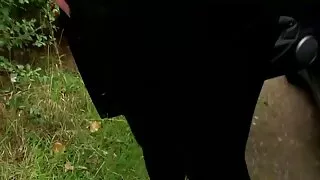 Mulher suja gosta fi ...