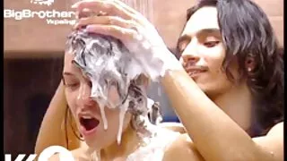 Enxada tatuada com s ...