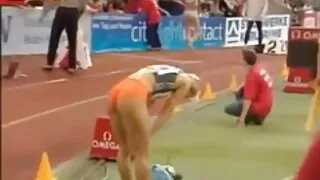 Loira muito gostosa  ...