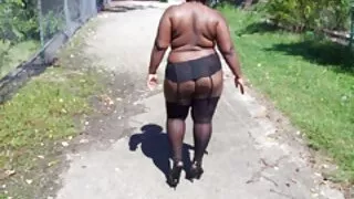 Linda mulher madura  ...