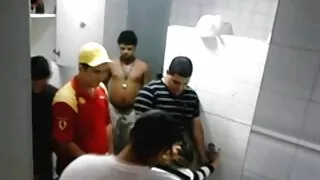 Cadela morena suja d ...